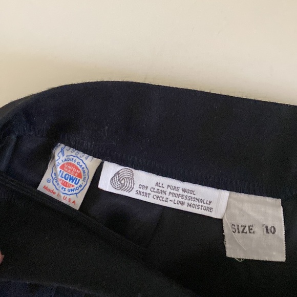 Classic Black Wool Skirt-fully lined - Picture 6 of 6